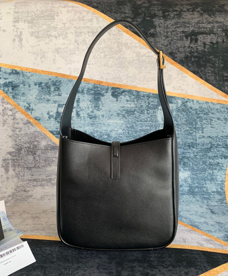 Saint Laurent Le 5 A 7 Soft Small Hobo Bag In Smooth Leather Black